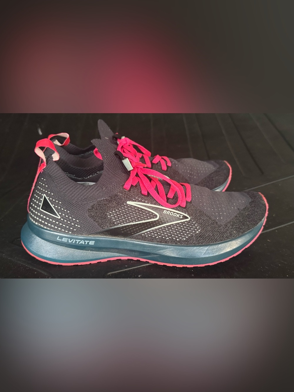 Brooks women’s Black Running Shoes with Pink Laces